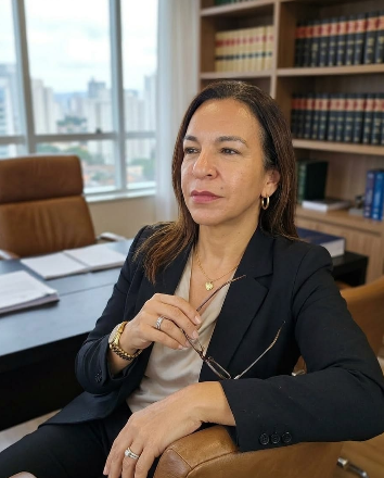Dra. Lucienne Vinhal
